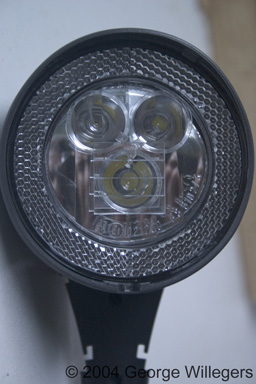 George Willegers: Dynamo-LED-Leuchte mit 3x Luxeon-Star, Frontansicht